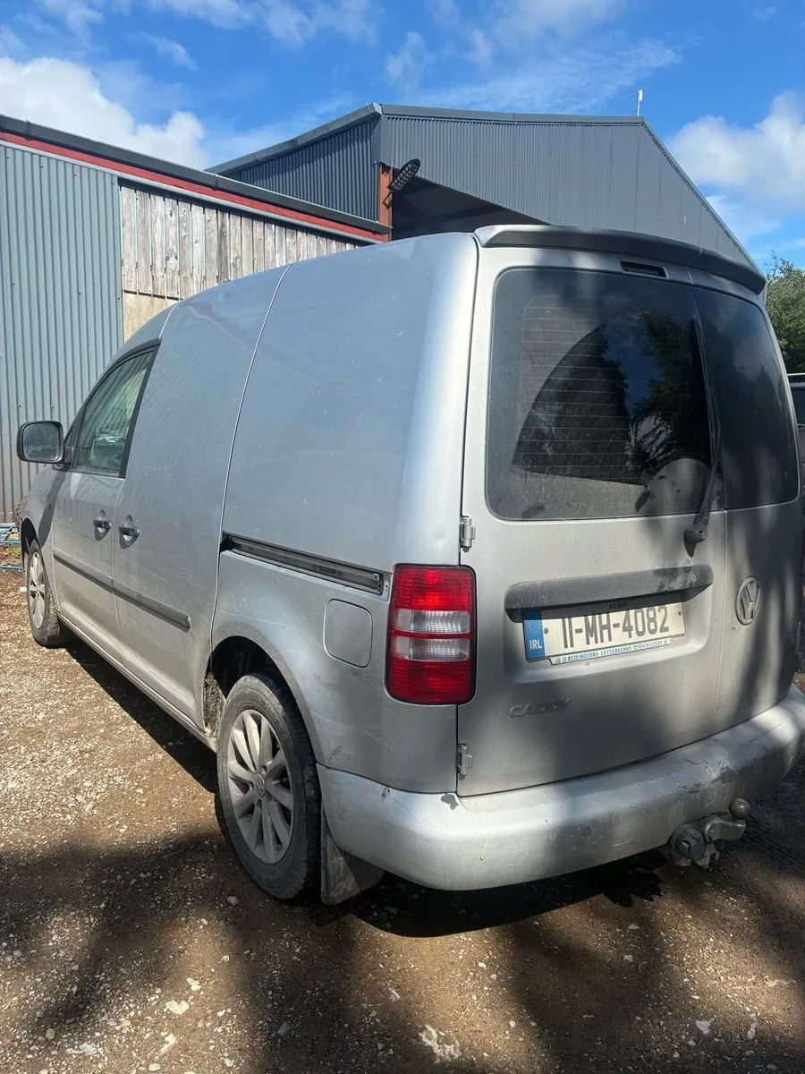 11 caddy van - Image 1