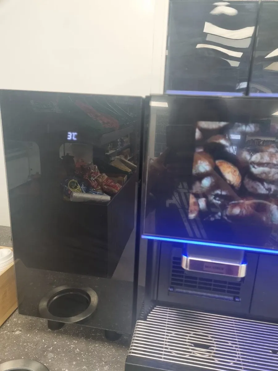 Maxibev BTC150 commercial automatic coffee machine - Image 2