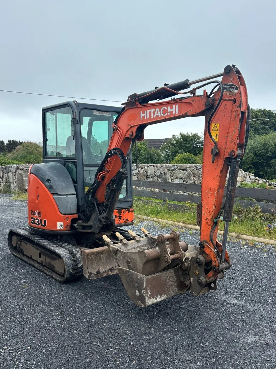 Hitachi 33u - Image 1