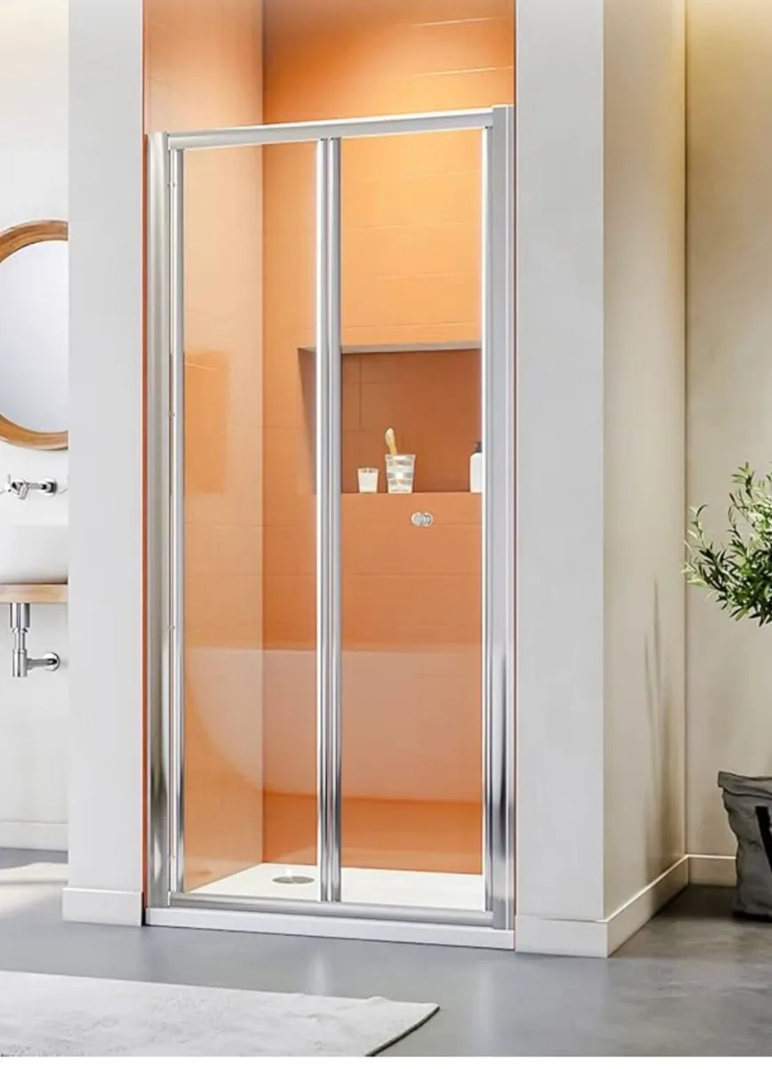 Bifold shower doors - Image 1