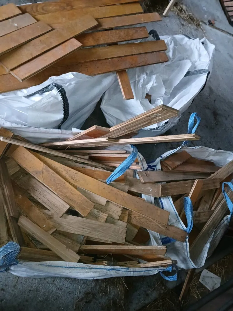 Secondhand solid Oak flooring 50 square meters - Image 2