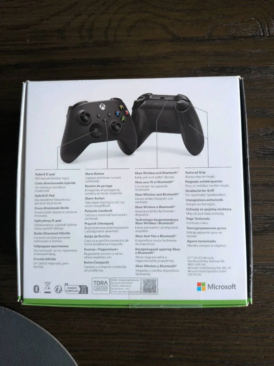 Xbox controller carbon black - Image 2