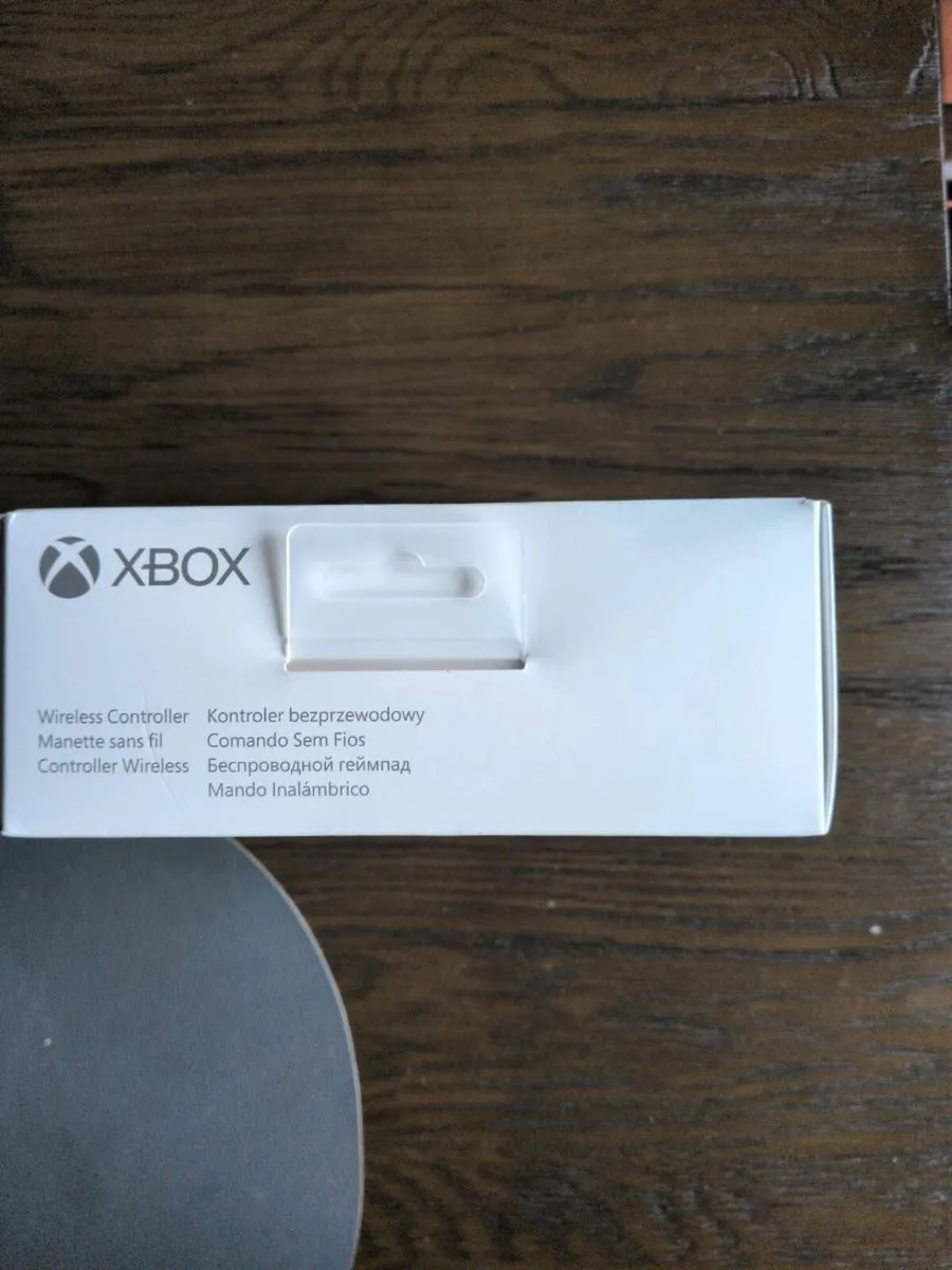 Xbox controller carbon black - Image 3