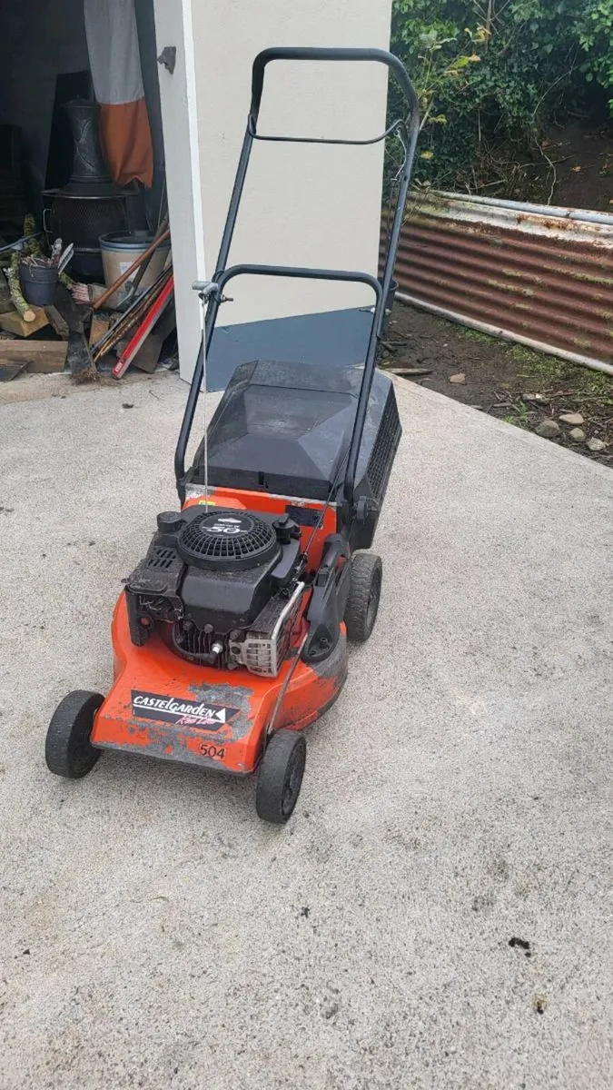 Castlegarden 504 Lawnmower - Image 1