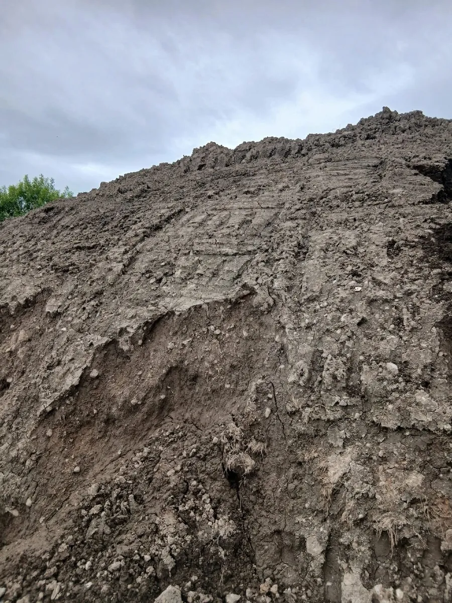 Topsoil - Image 2