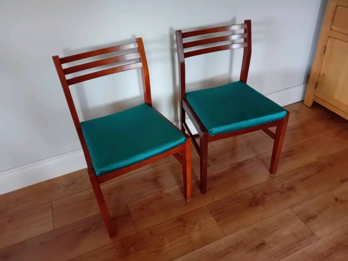 Chairs - Image 3