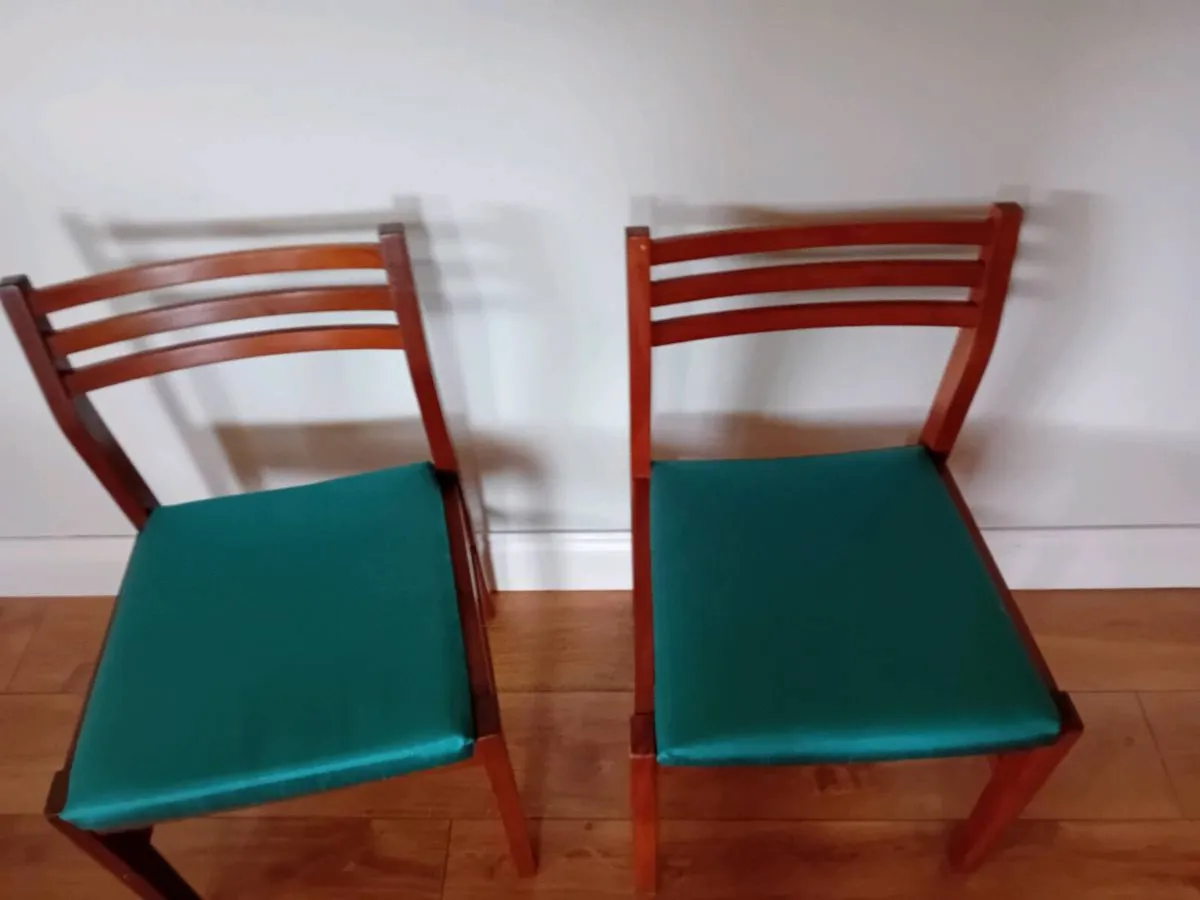 Chairs - Image 4