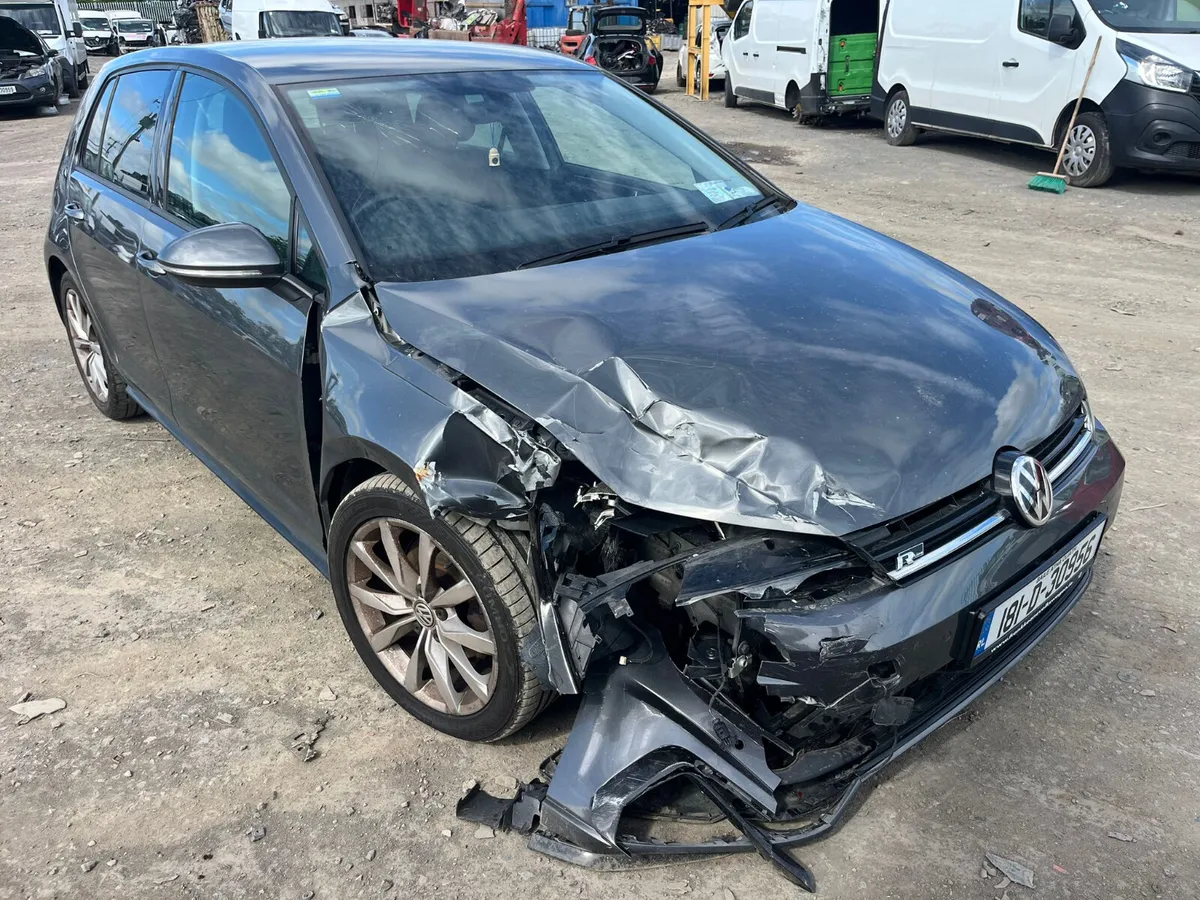 VW Golf 1.0 Tsi 2018 - Image 4
