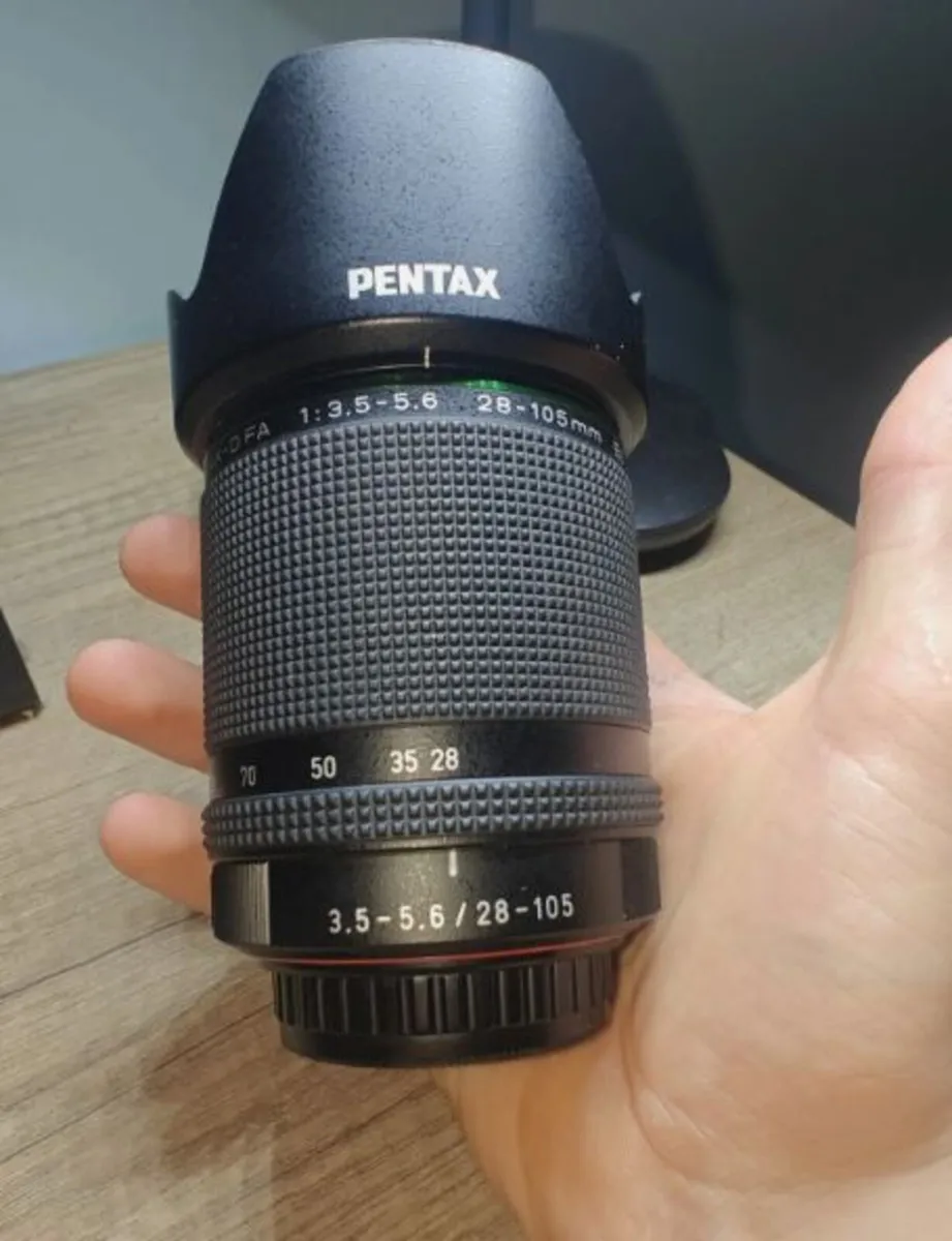 HD PENTAX-D FA 28-105mm F3.5-5.6 ED DC WR - Image 1