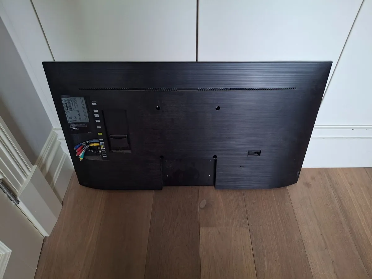 40inch Samsung Smart TV - Image 2