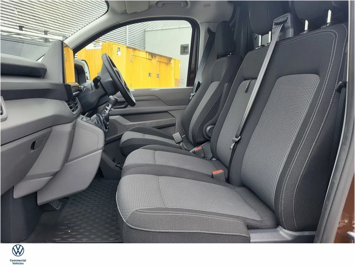 Volkswagen Transporter KITTED LWB30 2.0TDI 110BHP - Image 4
