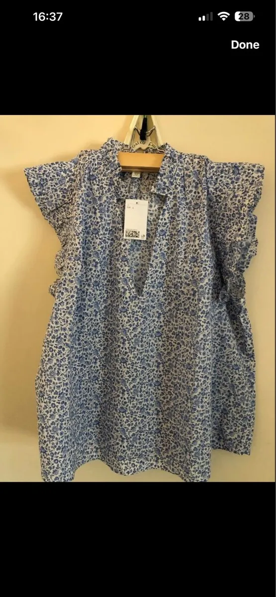 Ladies BNWT shirt size L €10 - Image 1