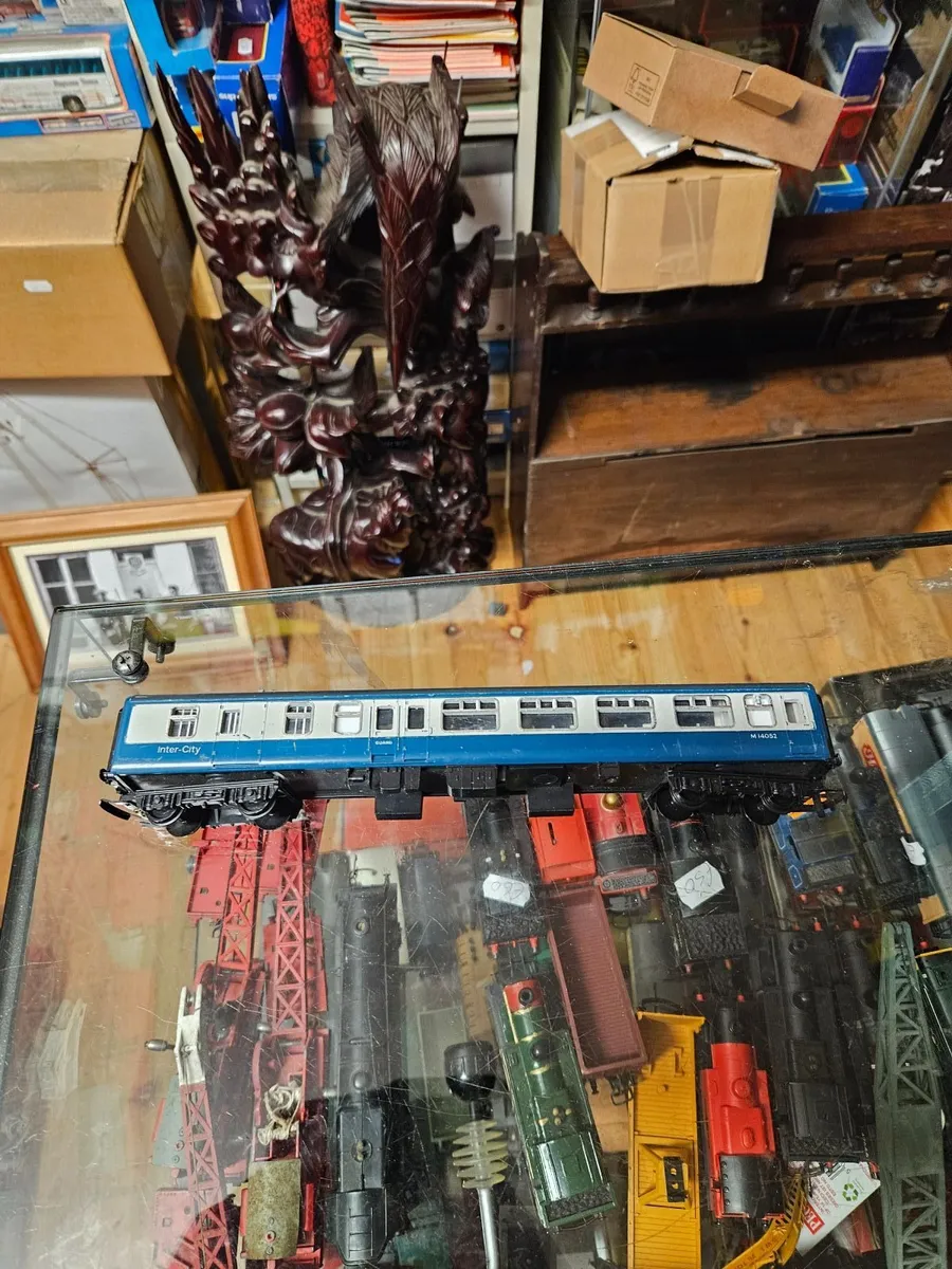 Hornby OO Gauge Carraige