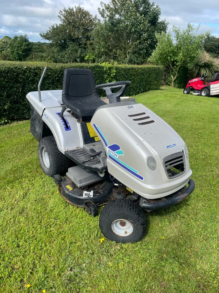 Lawn boss ride on mower - Image 4