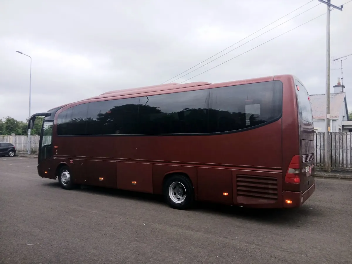 Mercedes-Benz Other 2013 - Image 2