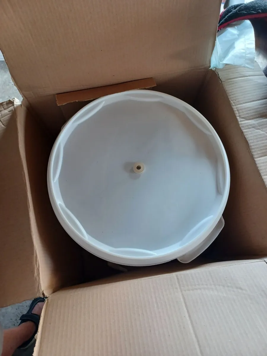 Fermentation Bucket - Image 3