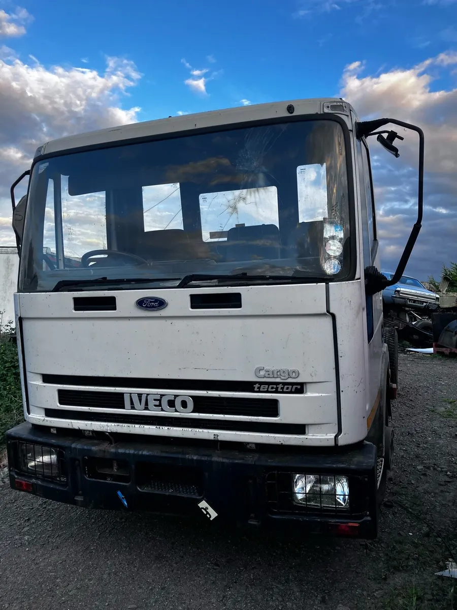 Truck parts iveco Daf lf 45 - Image 1