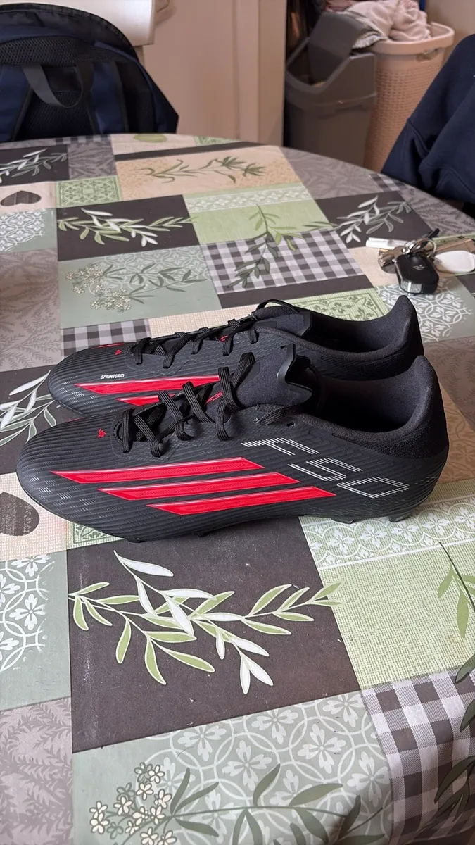 Adidas football boots - Image 2