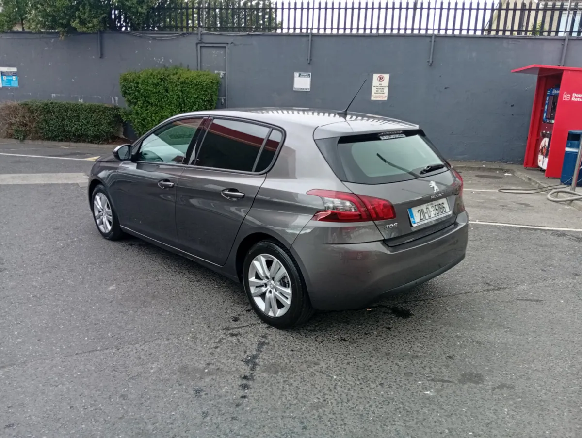 211 Peugeot 308 car van - Image 4