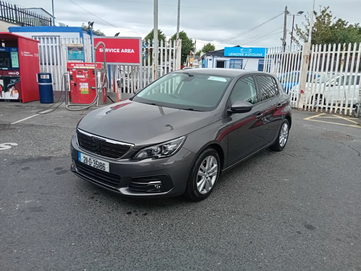 211 Peugeot 308 car van - Image 3