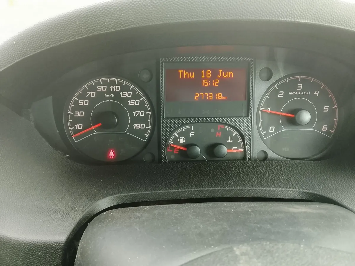 Fiat Ducato 2017 2.3 NO ADD BLUE NEW TEST LWB LR - Image 2