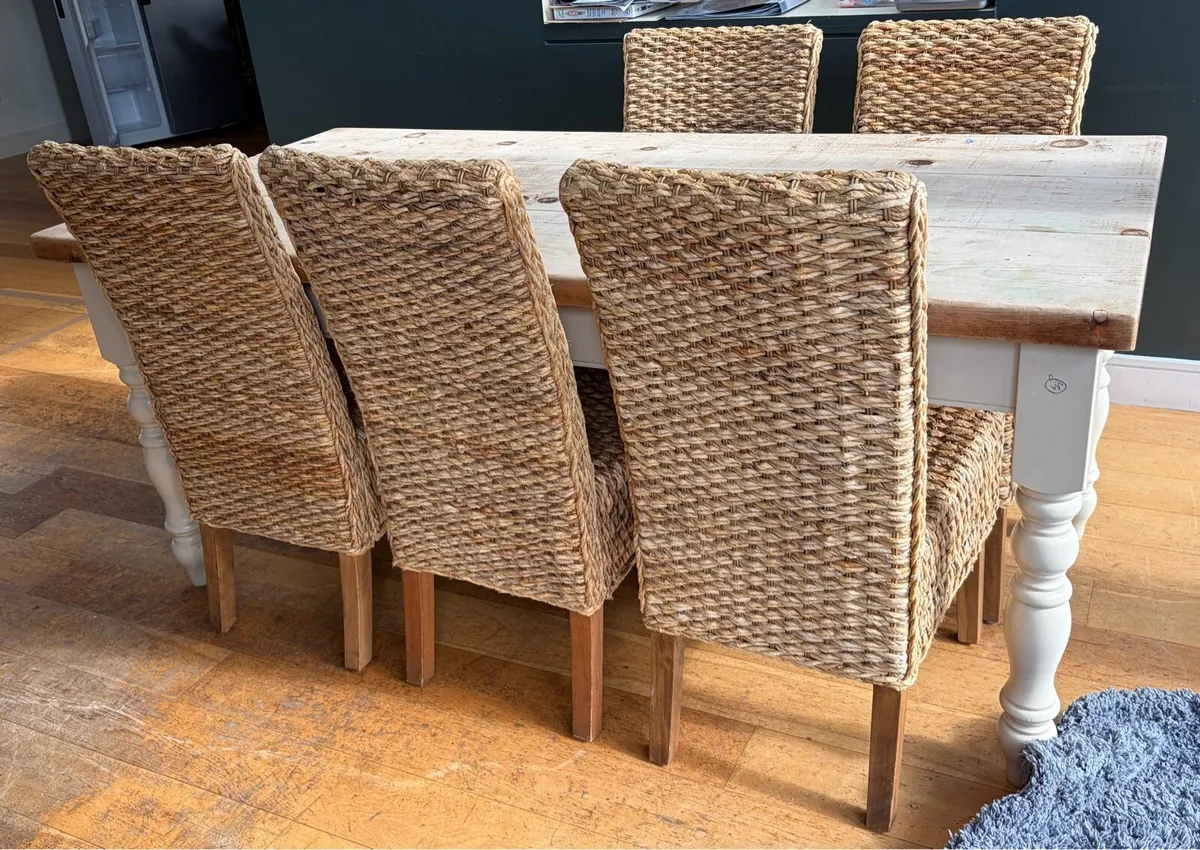 6 x wicker dining chairs 98cm x 44cm. 47cm - Image 1