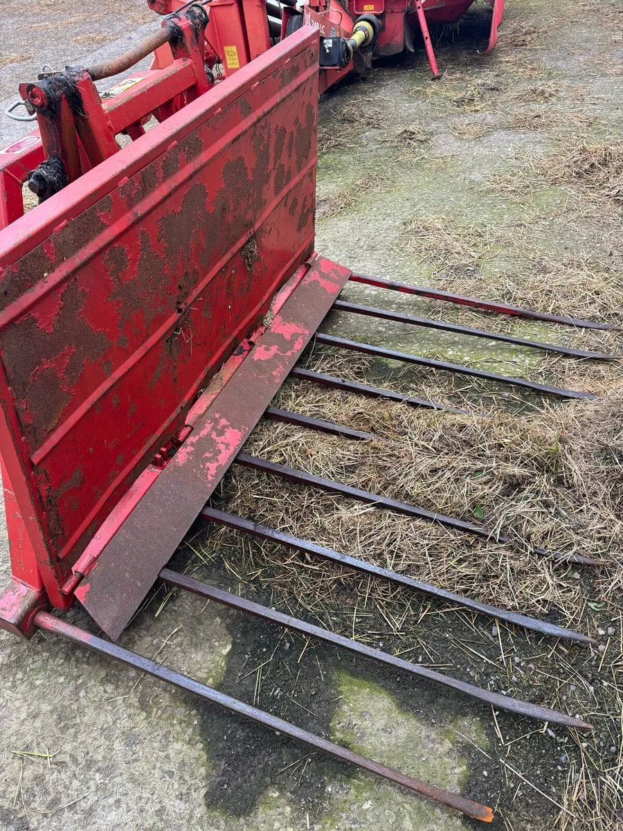 Porter 5ft 8 buckrake - Image 2