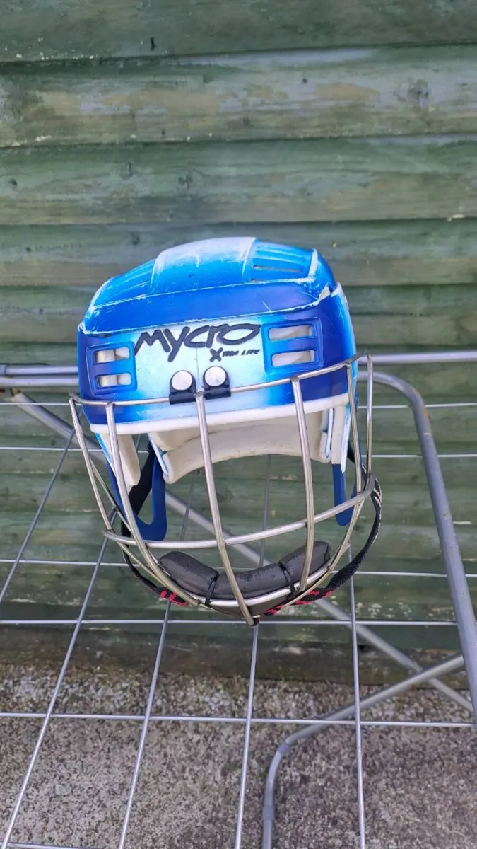 Underage hurling helmet - Image 2
