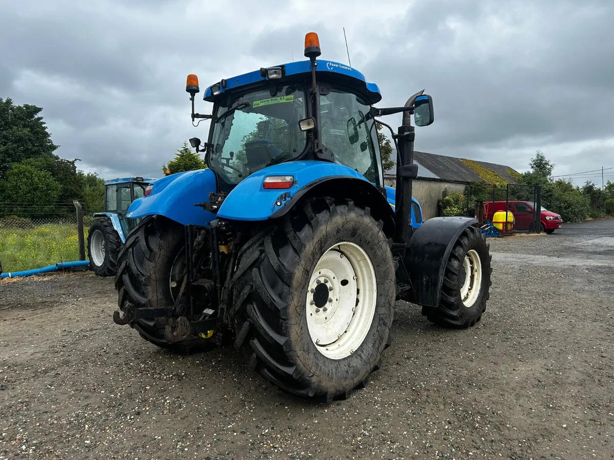 2010 New Holland T6080 - Image 4