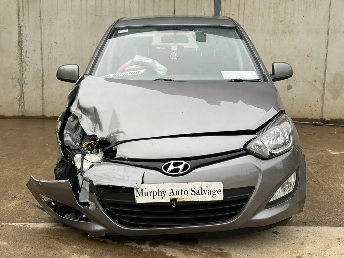 2014 Hyundai i20 parts - Image 1