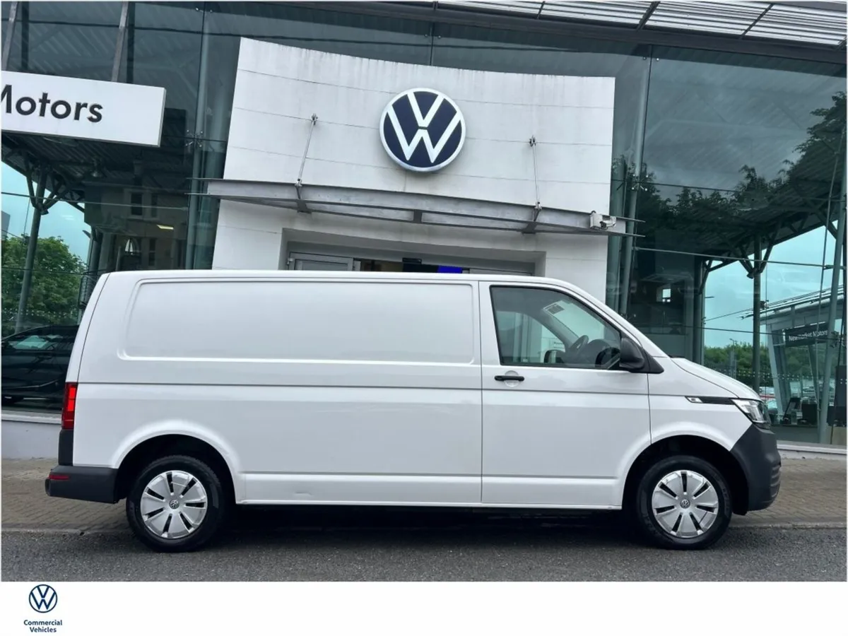Volkswagen Transporter LONG WHEEL BASE SINGLE REAR - Image 2