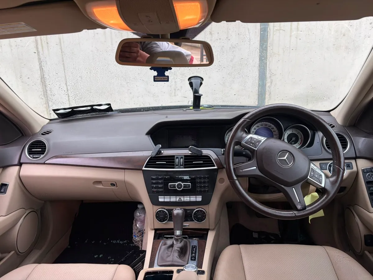 2013 Mercedes C200 Parts - Image 4
