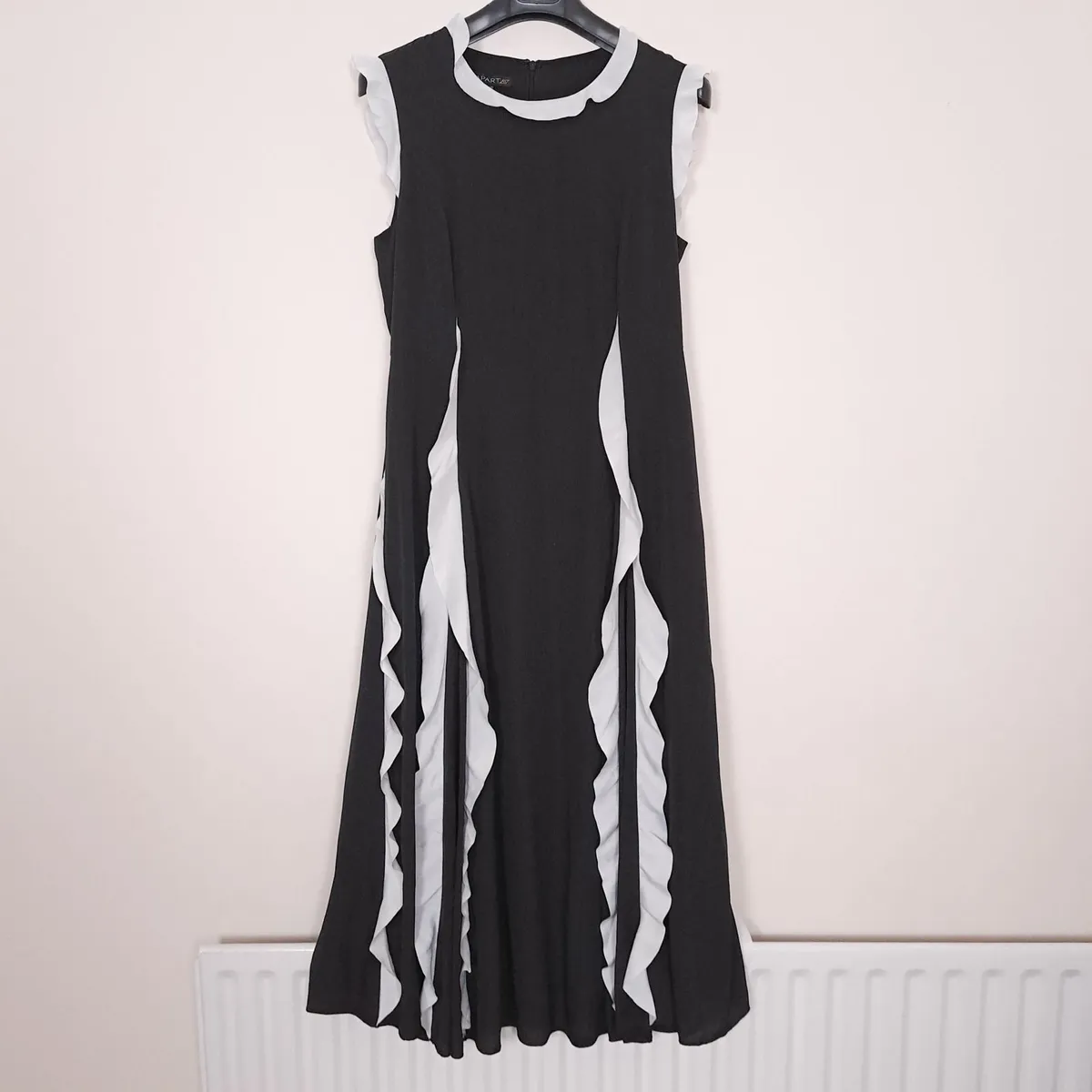 Apart Black White Ruffle Trim Midi Dress 12UK/40EU - Image 1