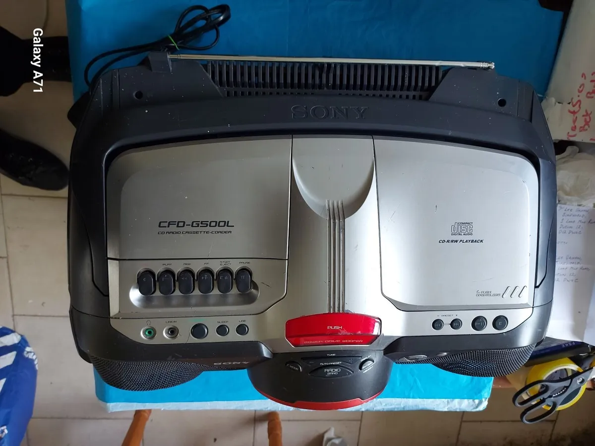 Sony Portable Stereo Model CFD-G500L - Image 3