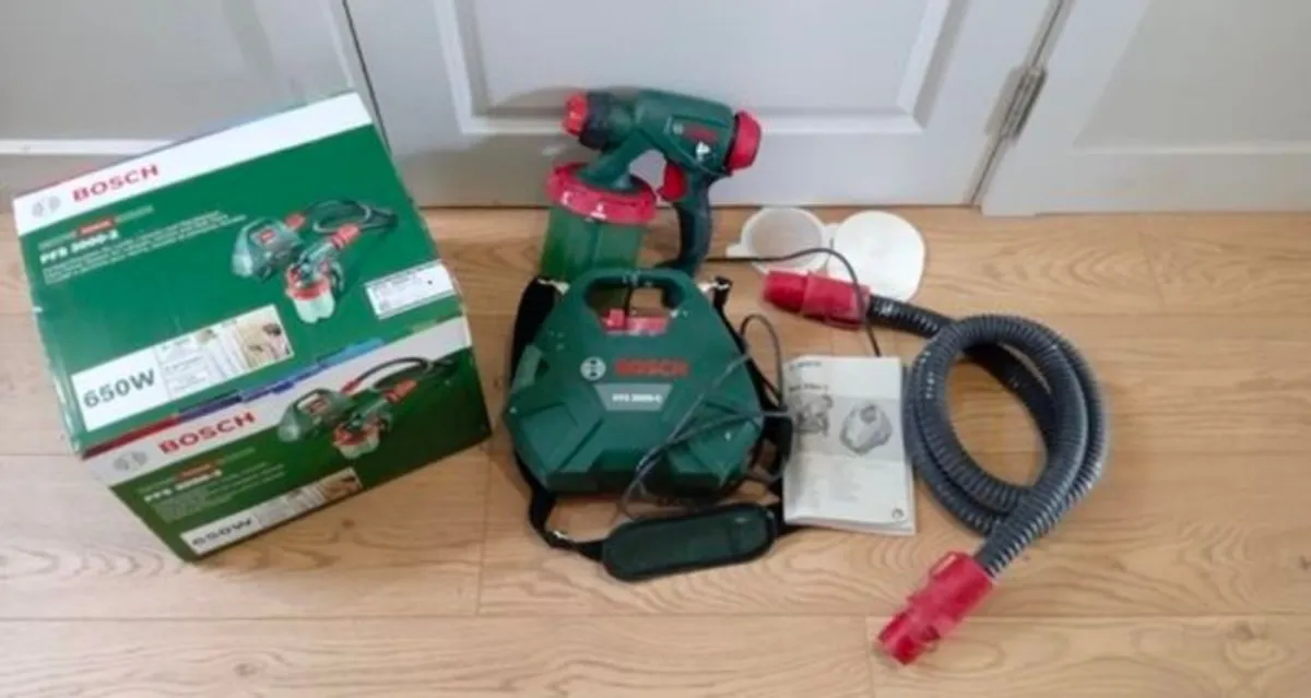 Bosch paint sprayer Final Price Drop - Image 3