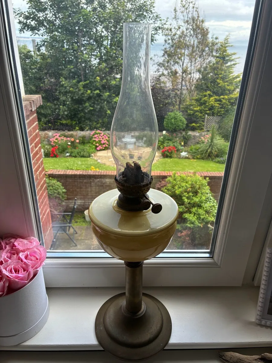 Antique Oil Lamp - Image 1