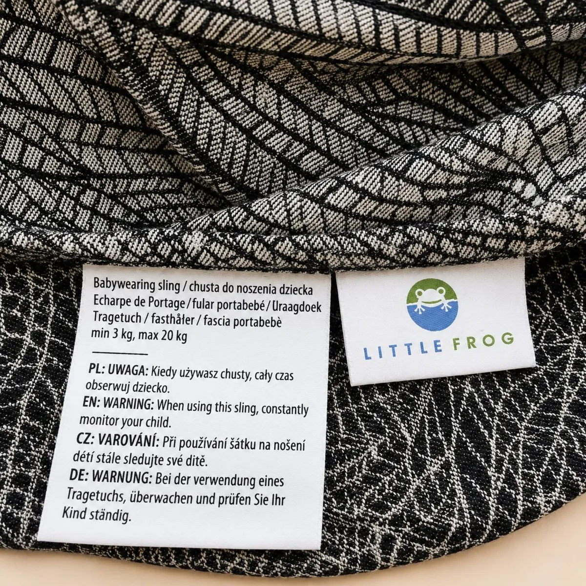 Little Frog Babywearing Sling - great condition - Image 2
