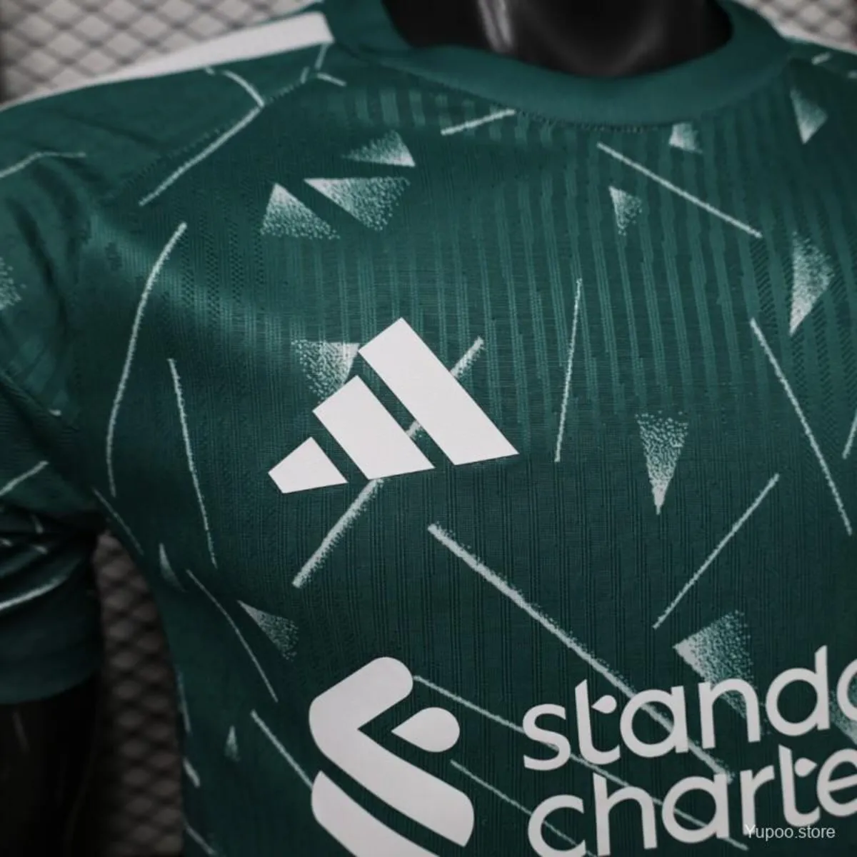Liverpool 26 /27 goalkeeper jersey - Image 4