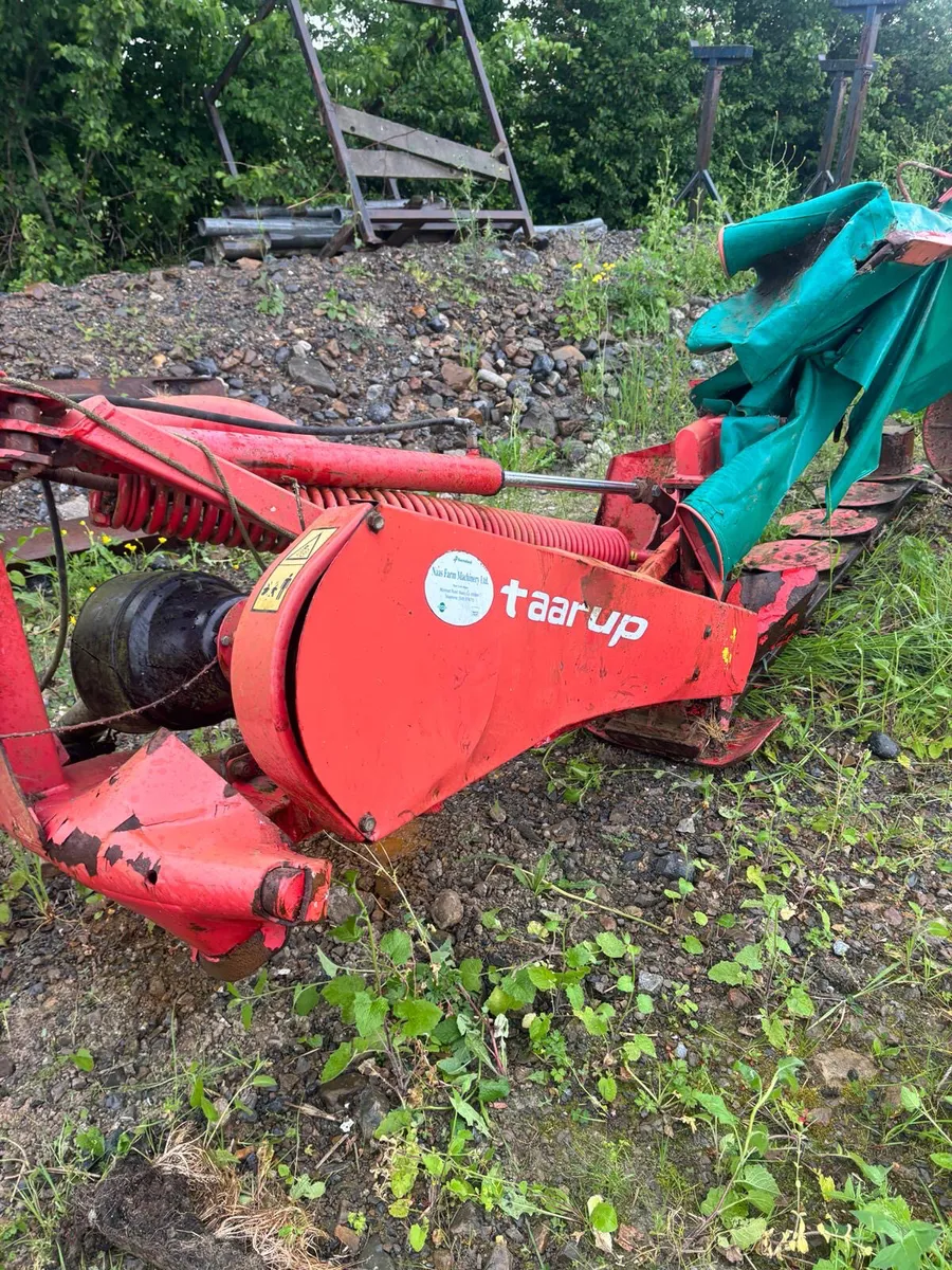 Kneverland Tarrup 2424 mower - Image 4