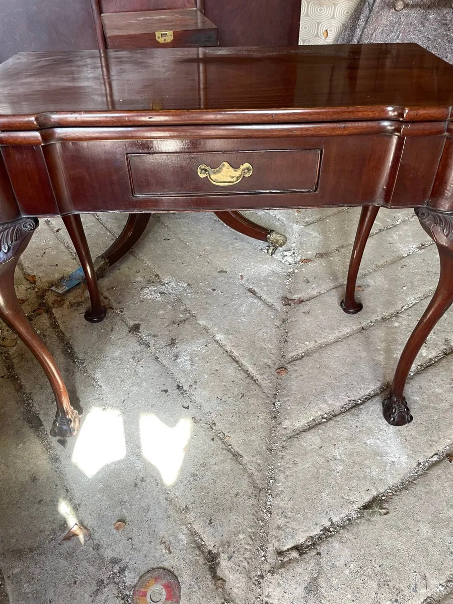 An Irish GeorgeIII Cardtable - Image 4