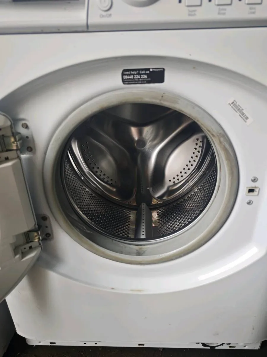 Hotpoint washing machine 7kg - Image 3