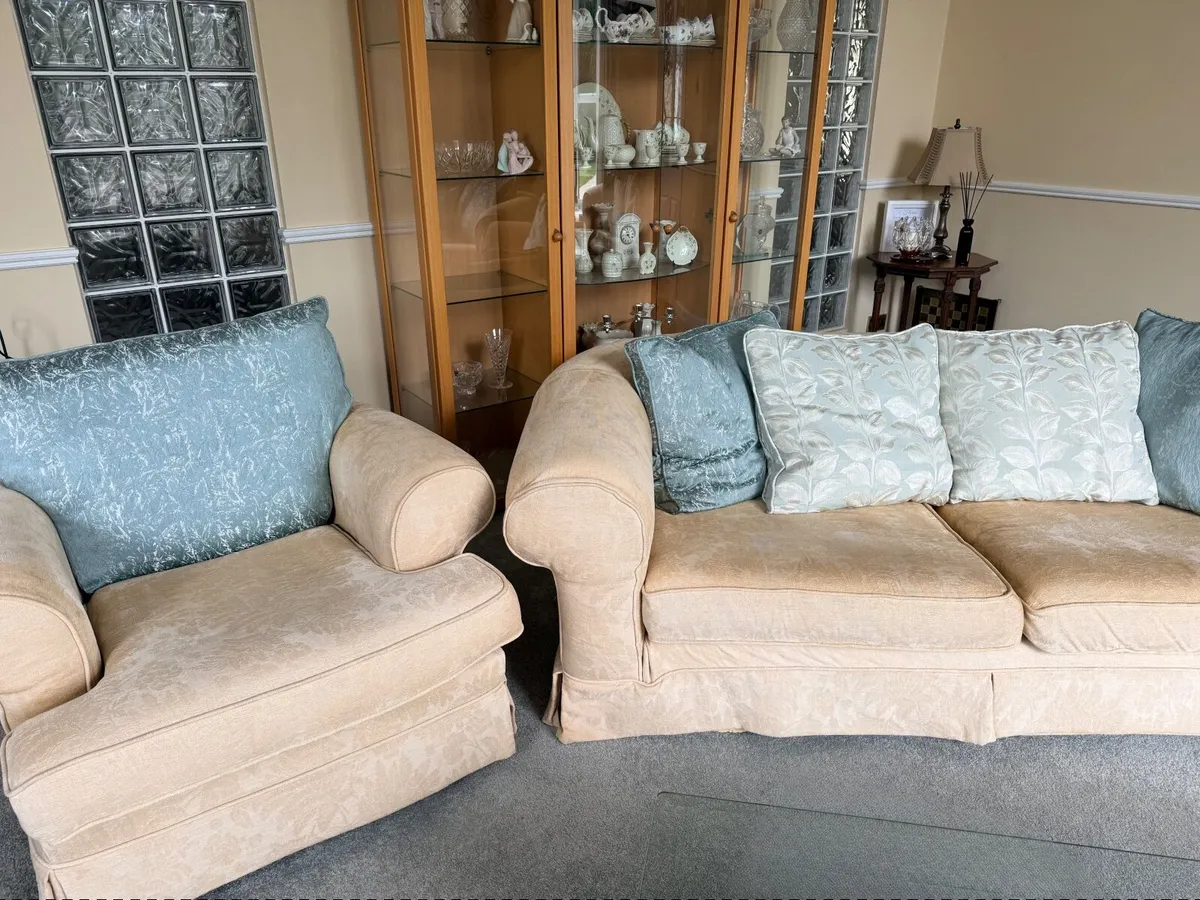 3 2 1 suite for sale - Image 4
