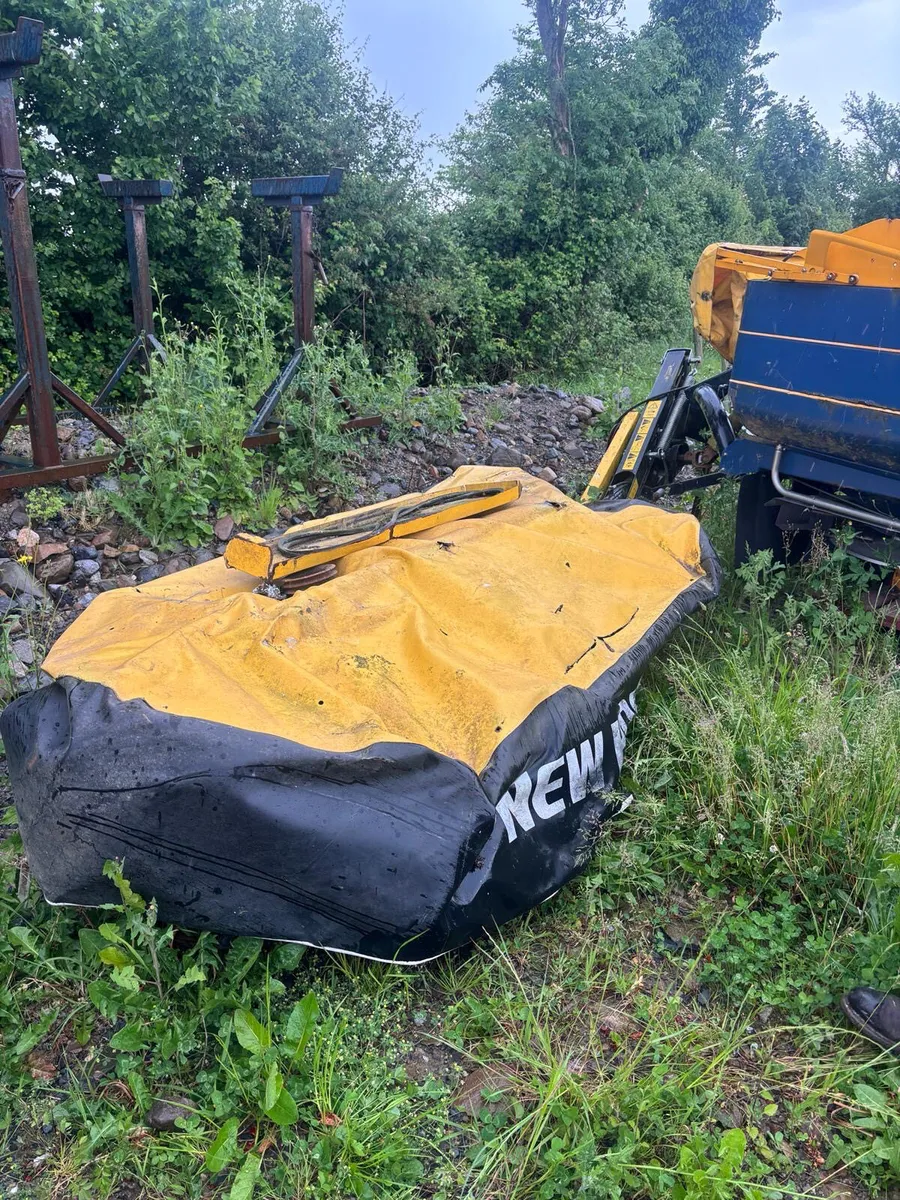 New Holland Mower - Image 1