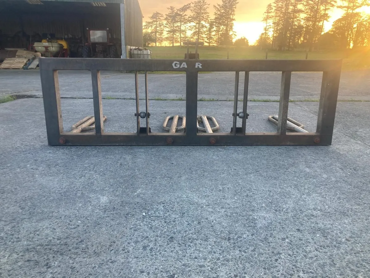 Double bale handler - Image 1