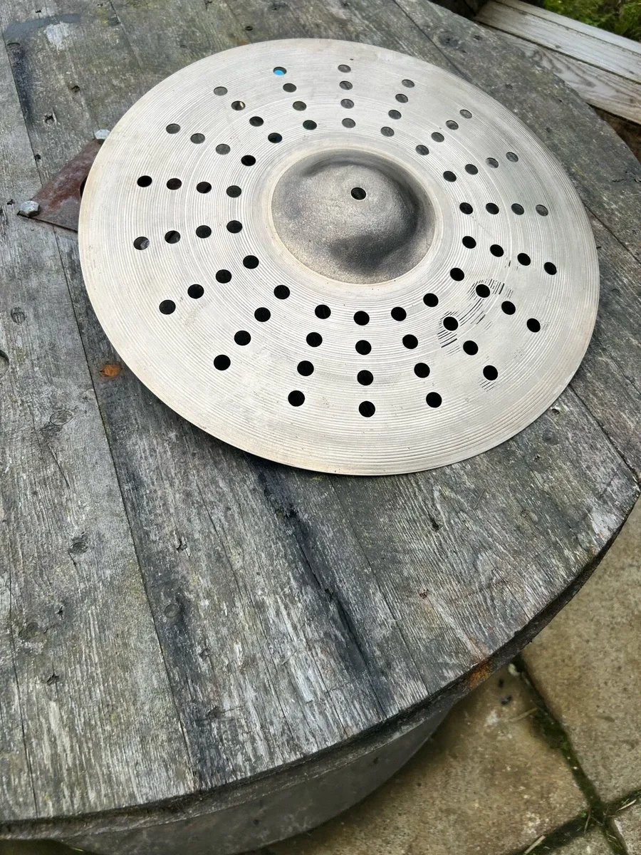 Sabian 18” ASAX Aero Crash Cymbal - Image 1