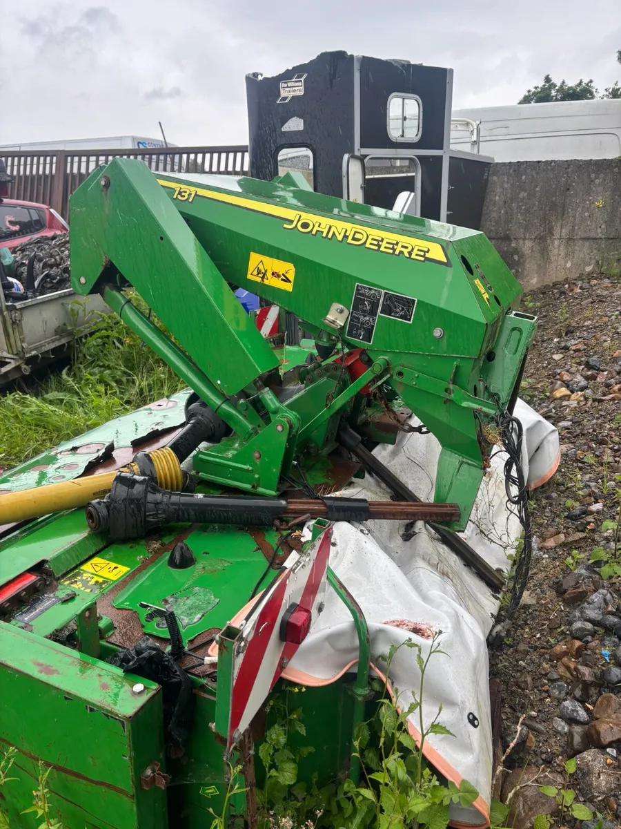 John Deere 131 Front Mower - Image 3
