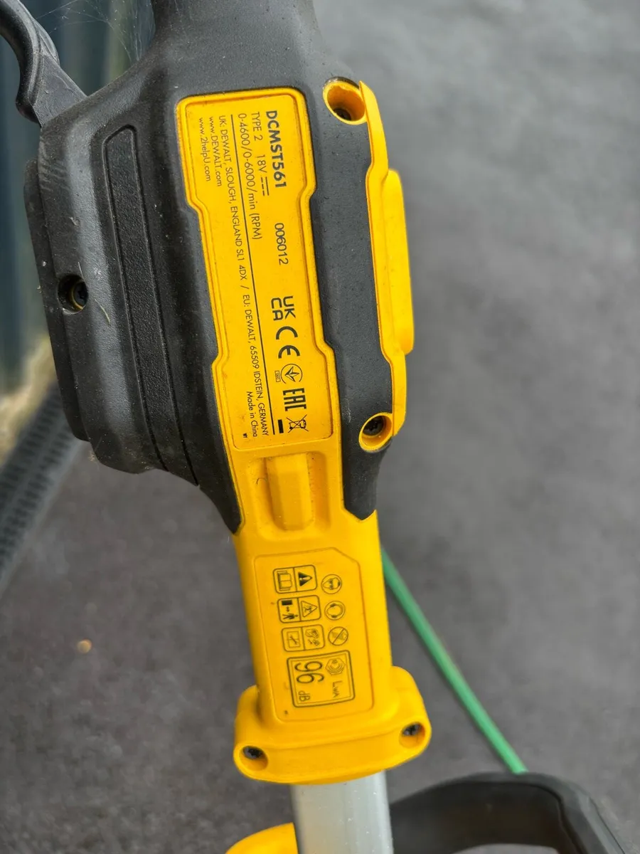 Dewalt strimmer - Image 2