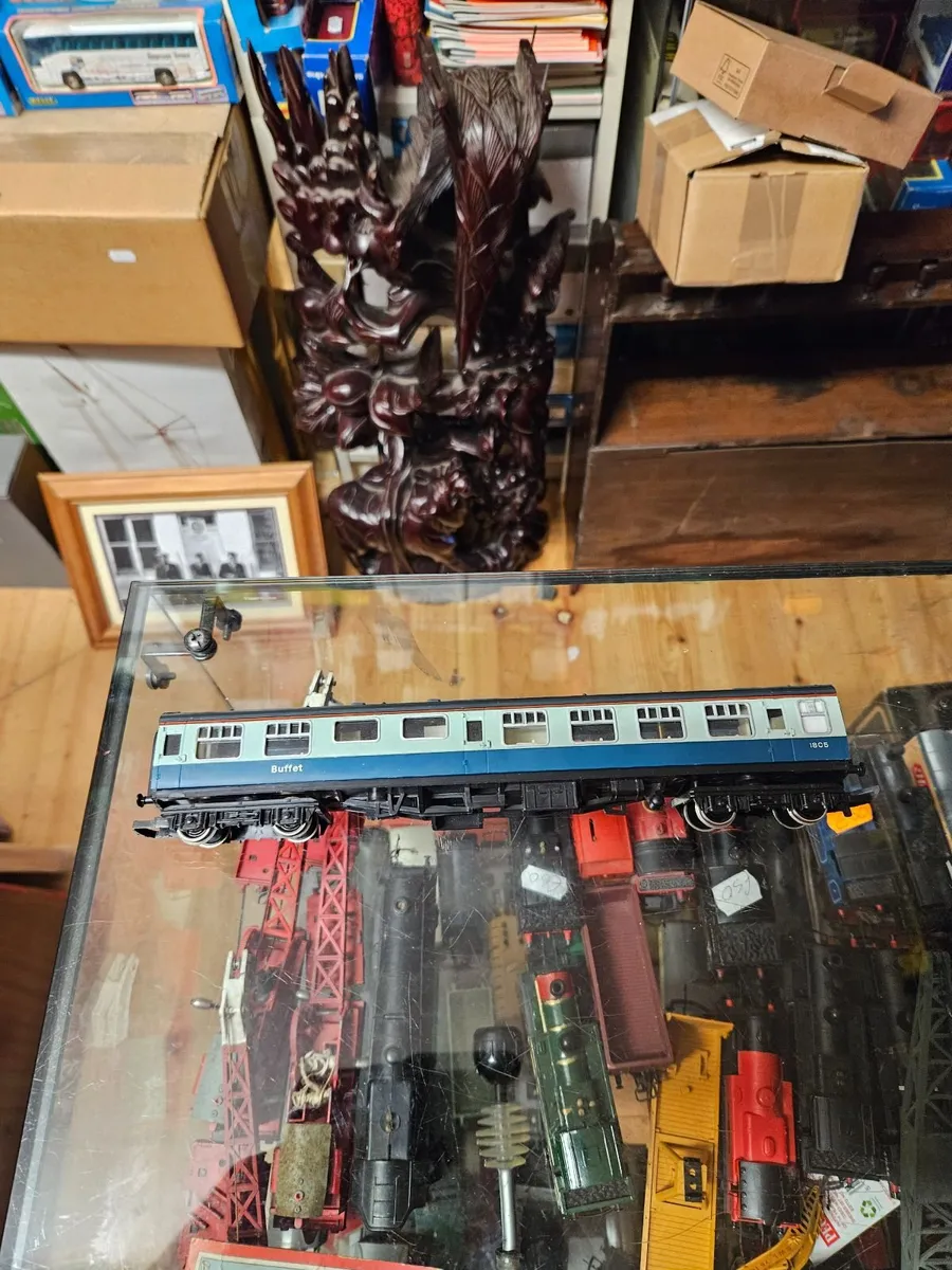 Hornby OO Gauge Carraige