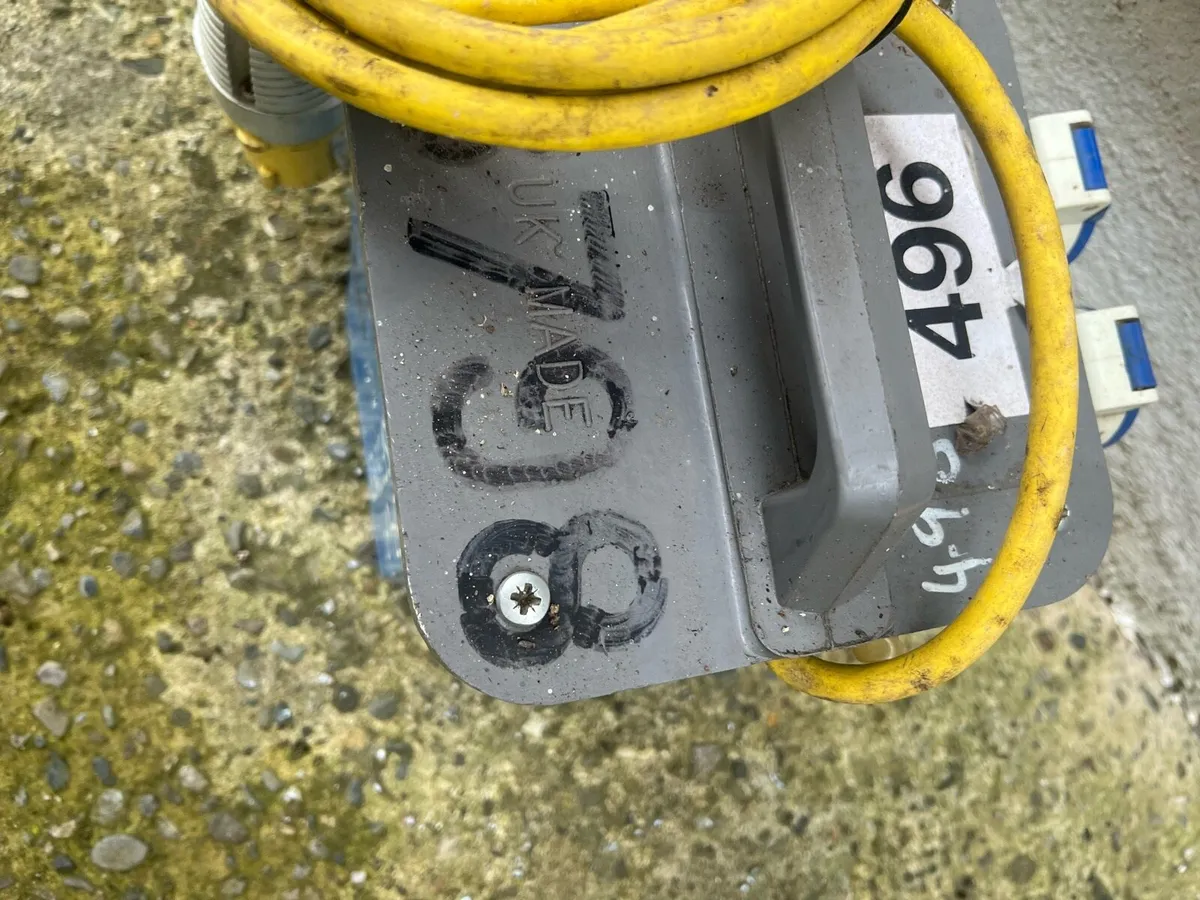 Step up Transfer 110 volt to 230 volt - Image 3