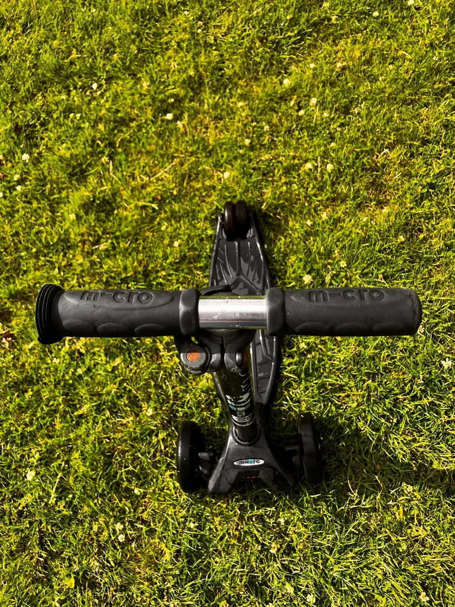 Maxi micro Scooter - Image 3